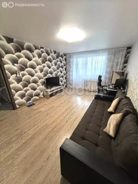 2-комнатная квартира: Брянск, улица Брянского Фронта, 20 (49.3 м) - Фото 1