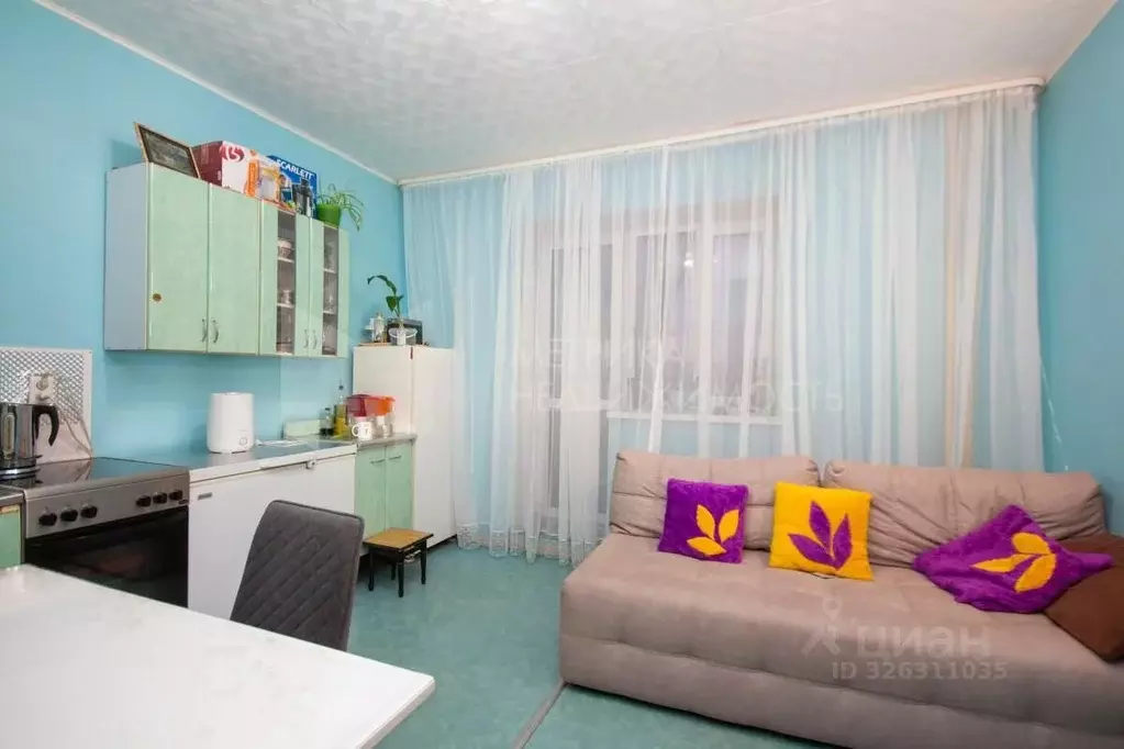 Студия Тюменская область, Тюмень ул. Верхнетарманская, 1 (23.3 м) - Фото 1