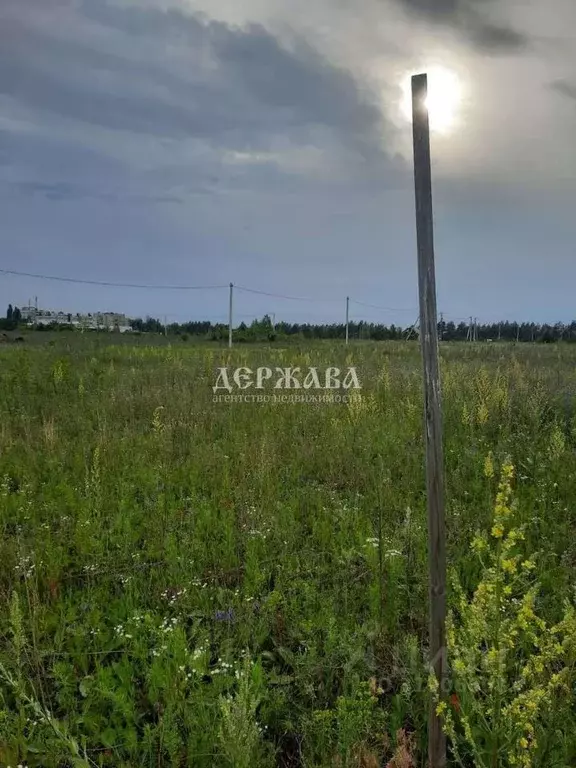 Участок в Белгородская область, Старый Оскол Ладушки-2 мкр,  (14.28 ... - Фото 0