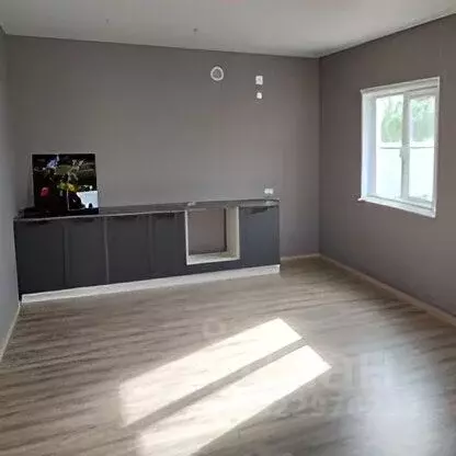 Дом в Крым, Сакский район, Суворовское с/пос, с. Великое  (75 м) - Фото 1