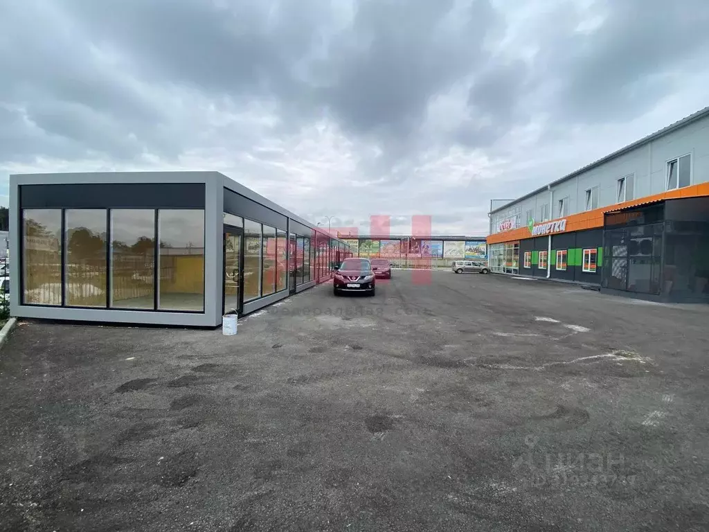 Торговая площадь в Свердловская область, Березовский тракт ... - Фото 1