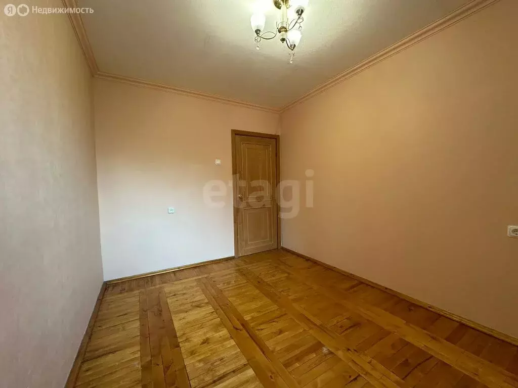 3-комнатная квартира: Санкт-Петербург, Костромской проспект, 24 (65 м) - Фото 0