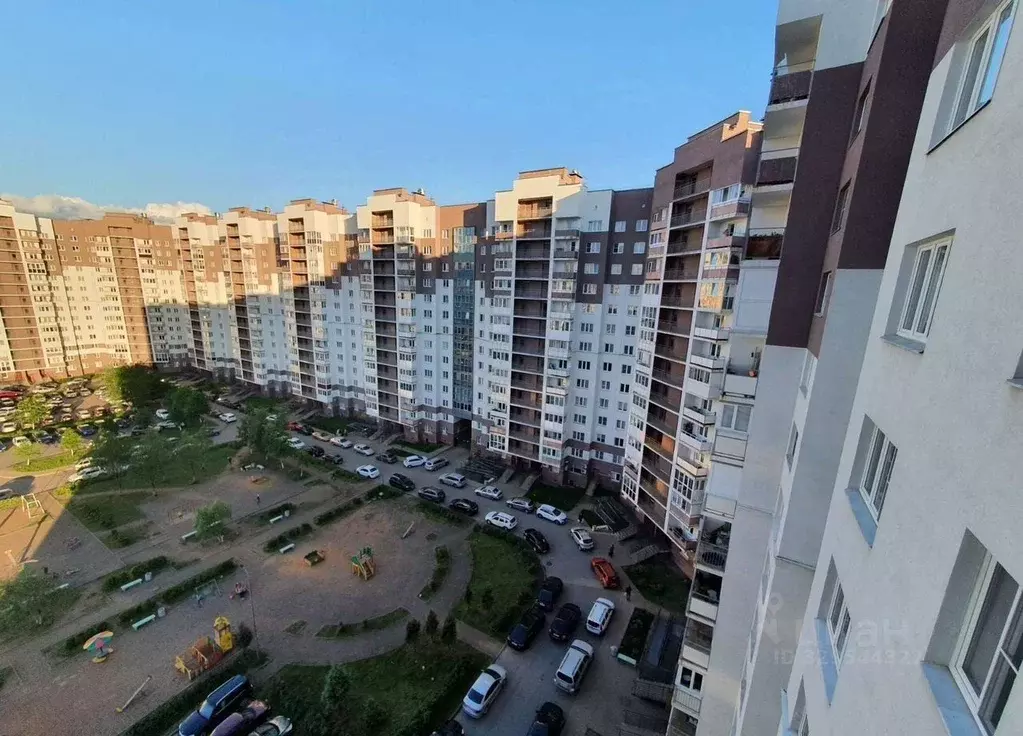 3-к кв. Ленинградская область, Тихвин ул. Ярослава Иванова, 1 (75.0 м) - Фото 1