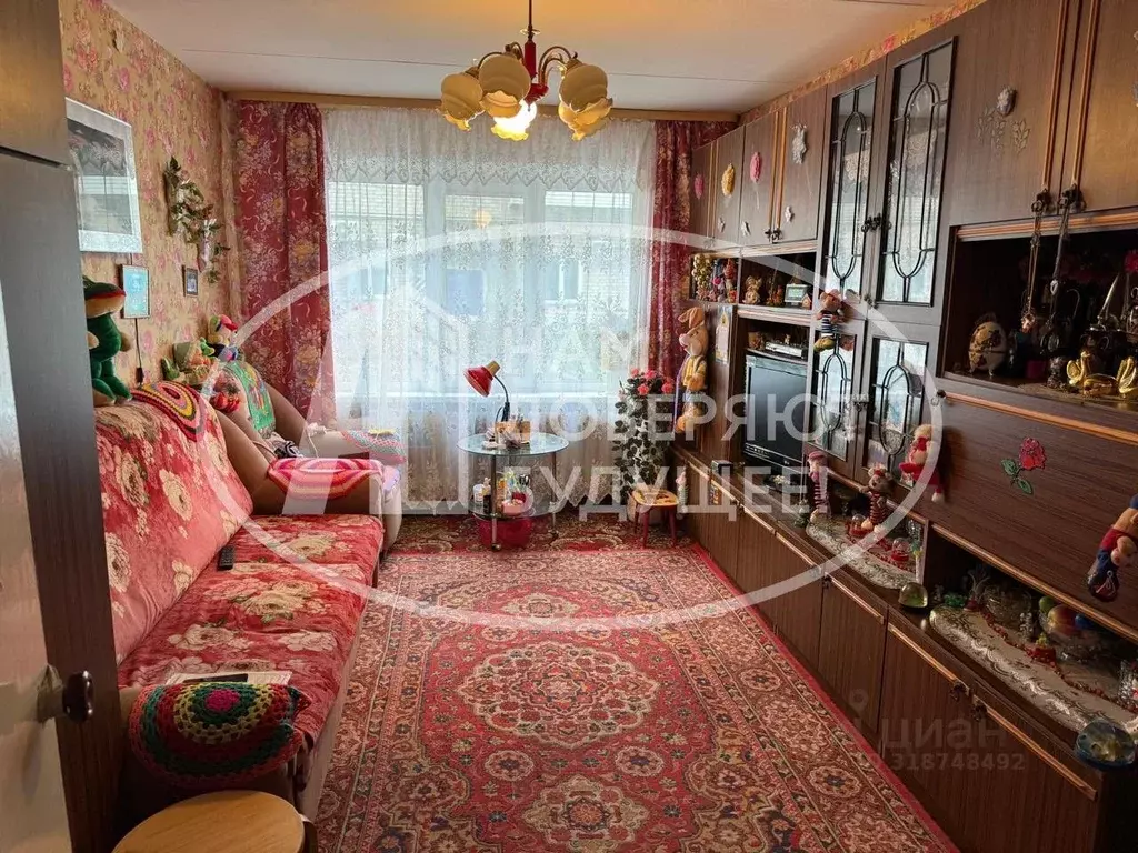 2-к кв. Пермский край, Чайковский Советская ул., 43 (41.4 м) - Фото 0
