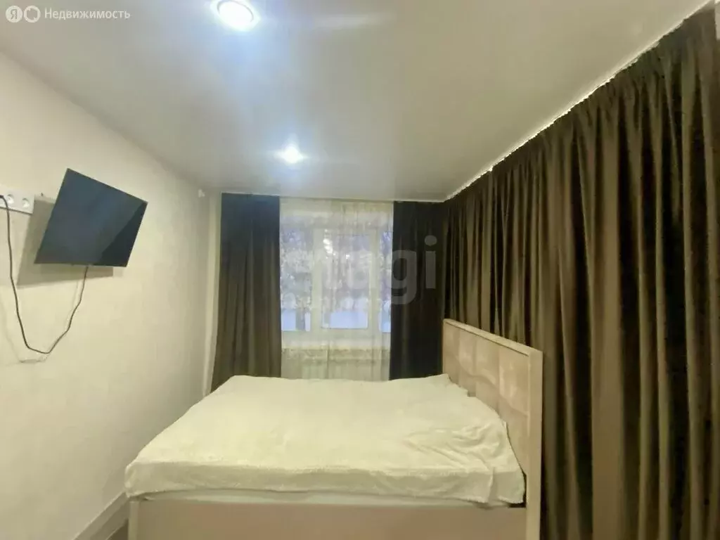 3-комнатная квартира: Ирбит, улица Елизарьевых, 28А (50.8 м) - Фото 1