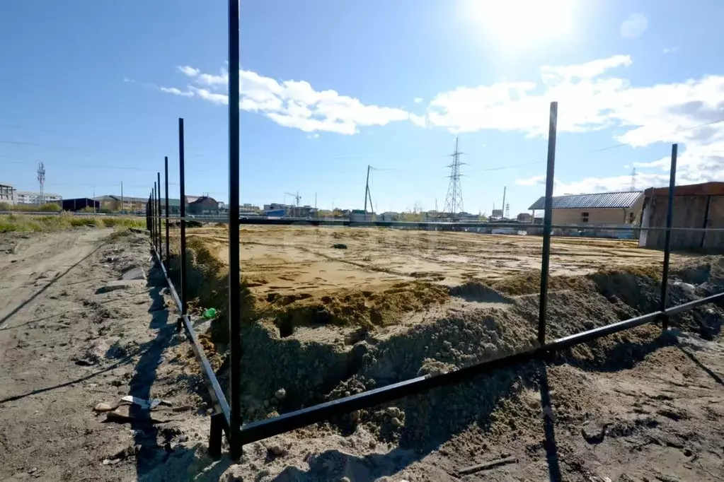 Участок в Саха (Якутия), Якутск ул. Окружная Дорога, 2Б (9.0 сот.) - Фото 1