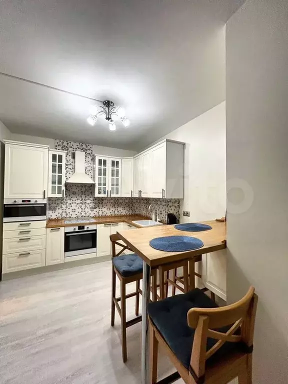 1-к. квартира, 42,6 м, 15/17 эт. - Фото 1