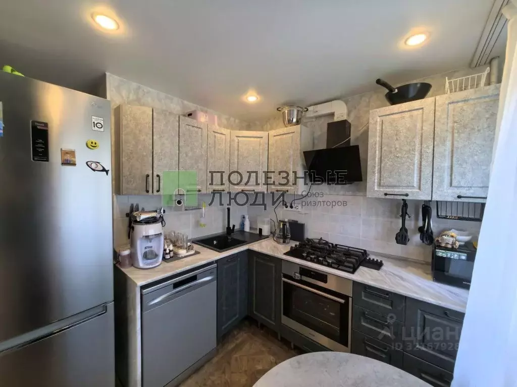 2-к кв. Иркутская область, Ангарск 10-й мкр, 31 (44.7 м) - Фото 2