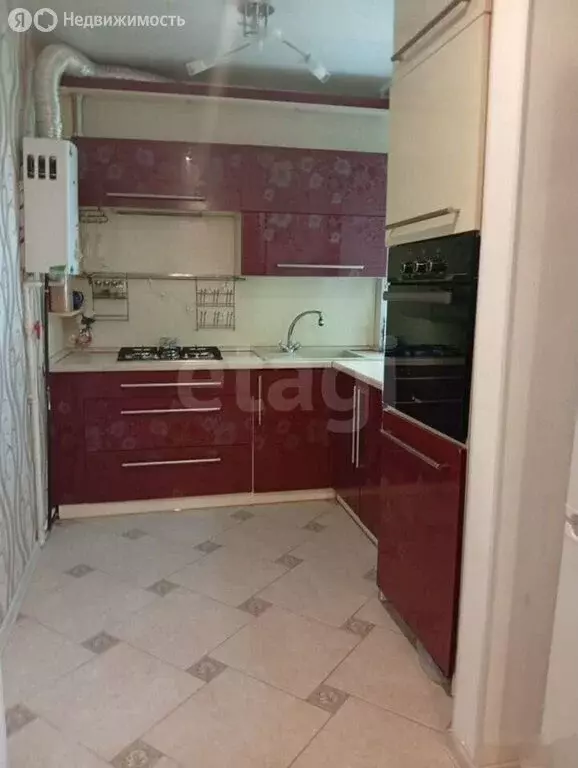 2-комнатная квартира: Чудово, Молодогвардейская улица, 18 (55.8 м) - Фото 1