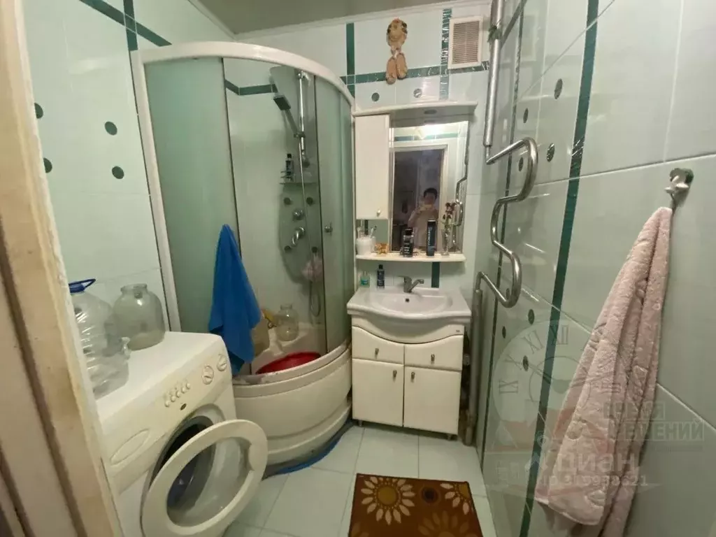 3-к кв. Крым, Симферополь ул. Декабристов, 9к2 (71.3 м) - Фото 1