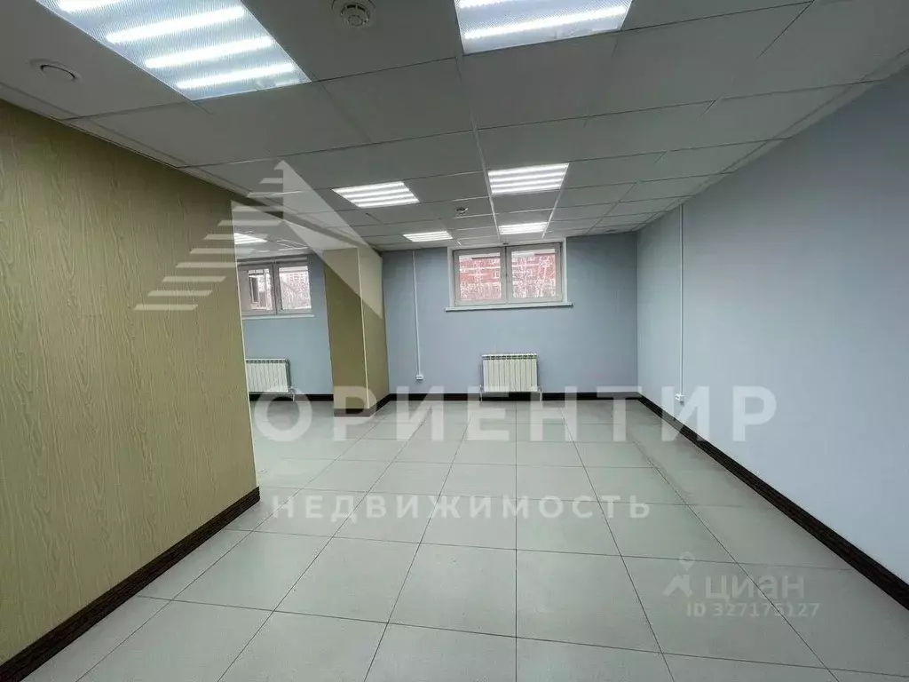 Офис в Свердловская область, Екатеринбург ул. Барвинка, 14 (42 м) - Фото 1