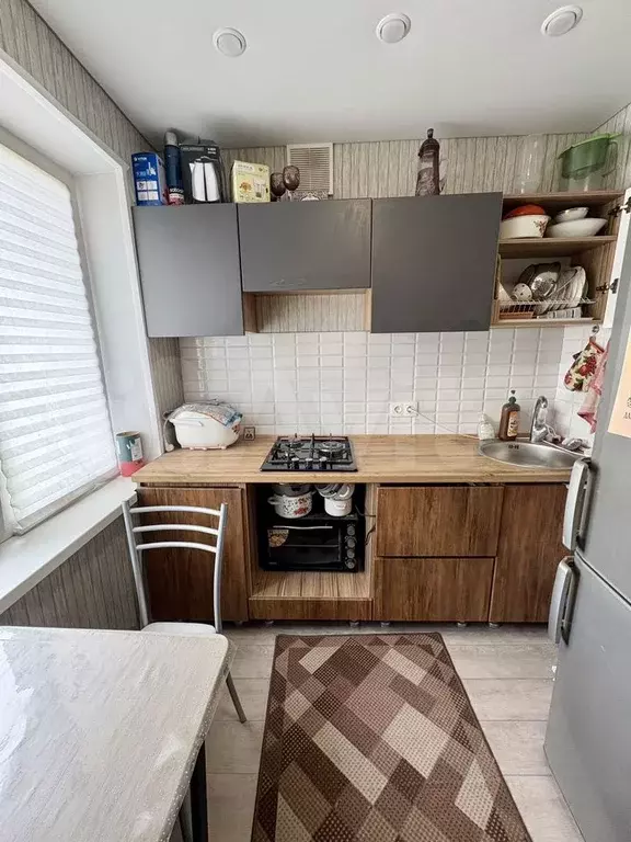 2-к. квартира, 42,7 м, 5/5 эт. - Фото 0