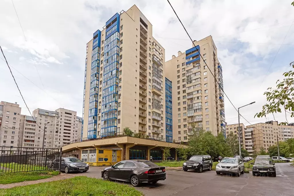 2-к кв. Санкт-Петербург Хасанская ул., 10к2 (100.0 м) - Фото 1