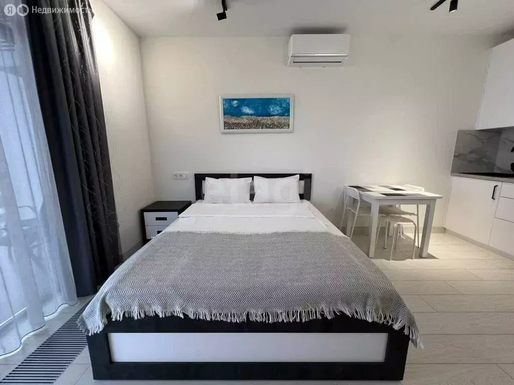 Квартира-студия: Алушта, Западная улица, 4к2 (30.8 м) - Фото 1