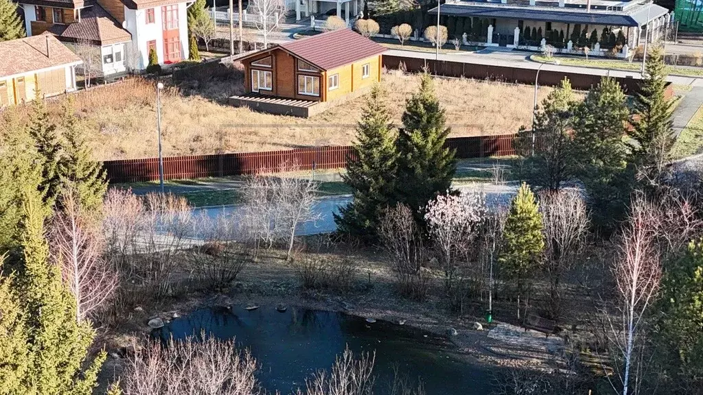 Участок в Свердловская область, Екатеринбург ул. Галилея, 18 (18.0 ... - Фото 1