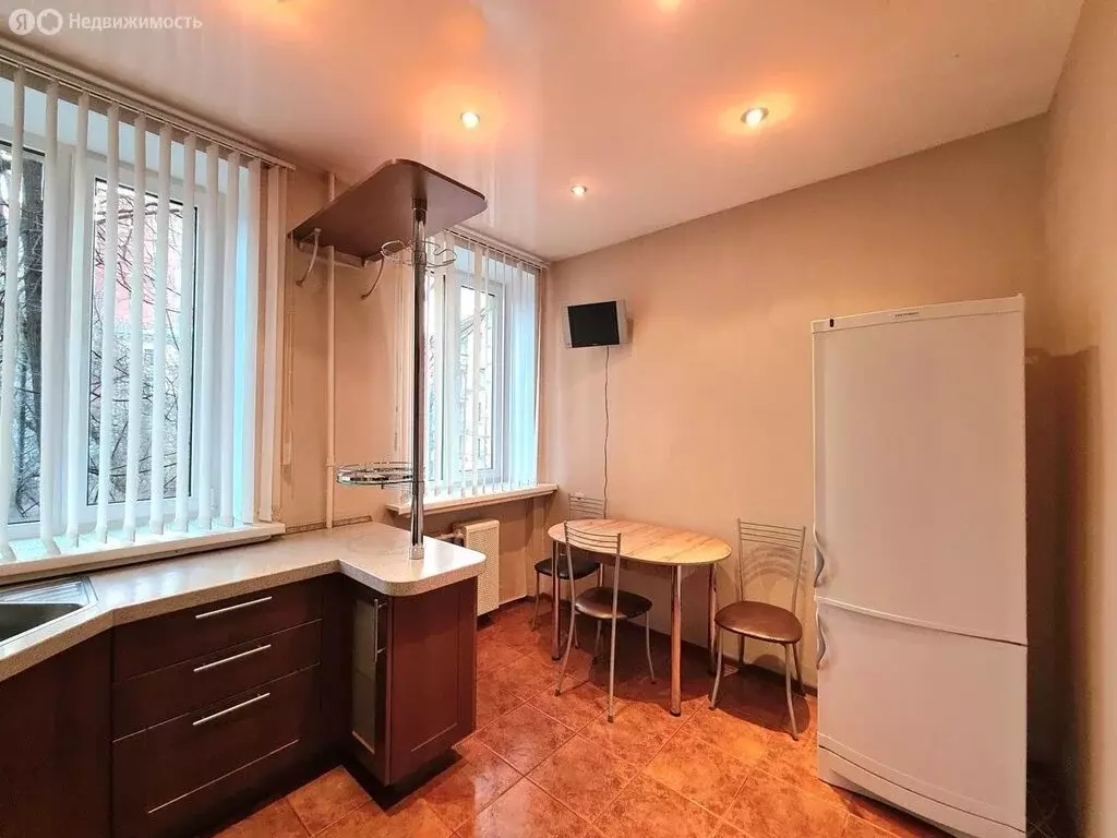2-комнатная квартира: Москва, улица Маршала Малиновского, 5 (50 м) - Фото 0