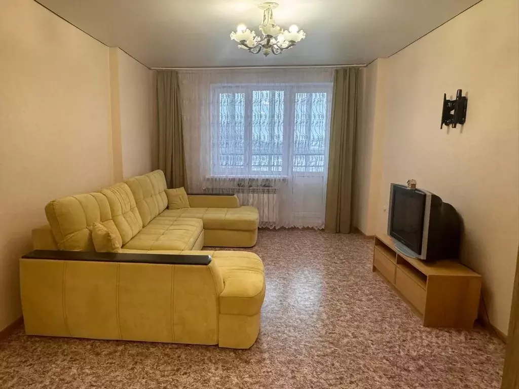 2-к кв. Татарстан, Казань ул. Мустая Карима, 7/10 (67.0 м) - Фото 1