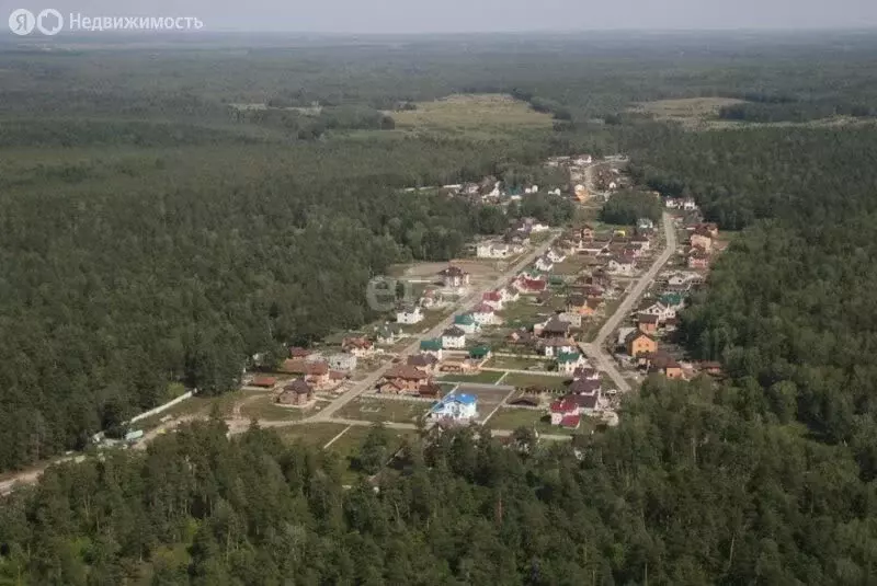 Участок в село Фирсово, Озёрная улица (15 м) - Фото 0