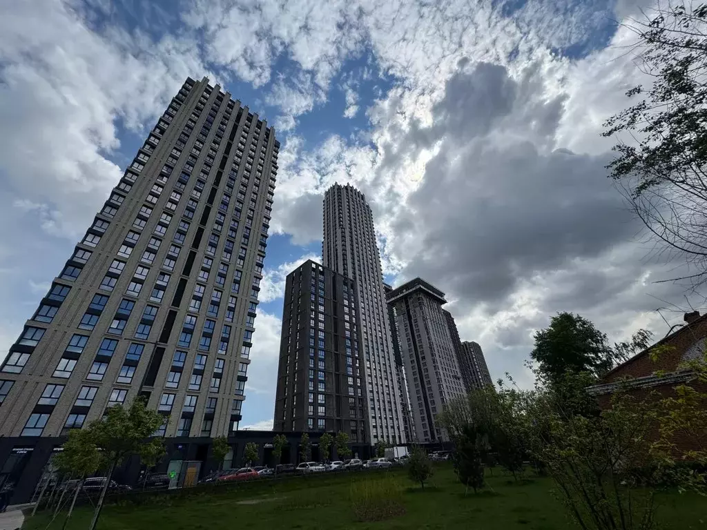 Продаётся 2-к квартира, 66 м - Фото 0