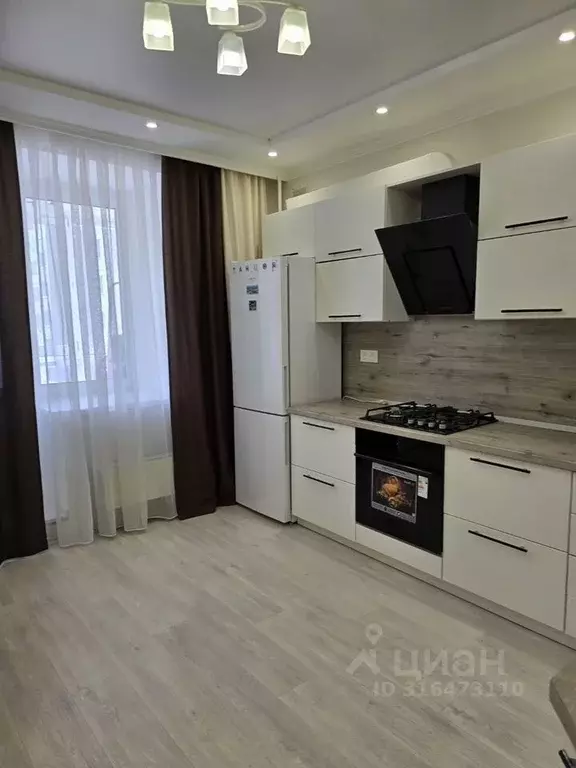 1-к кв. Татарстан, Казань ул. Сибгата Хакима, 37 (45.0 м) - Фото 0