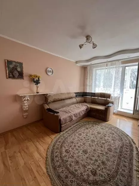 3-к. квартира, 60м, 2/5эт. - Фото 0