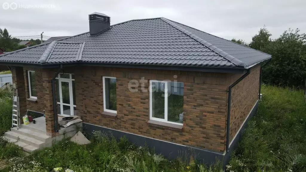 Дом в Уфимский район, Русско-Юрмашский сельсовет, деревня Шмидтово ... - Фото 1