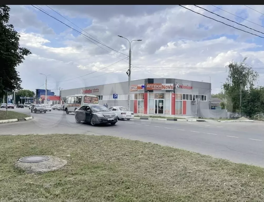 Комната 14,3 м в 7-к., 1/2 эт. - Фото 1