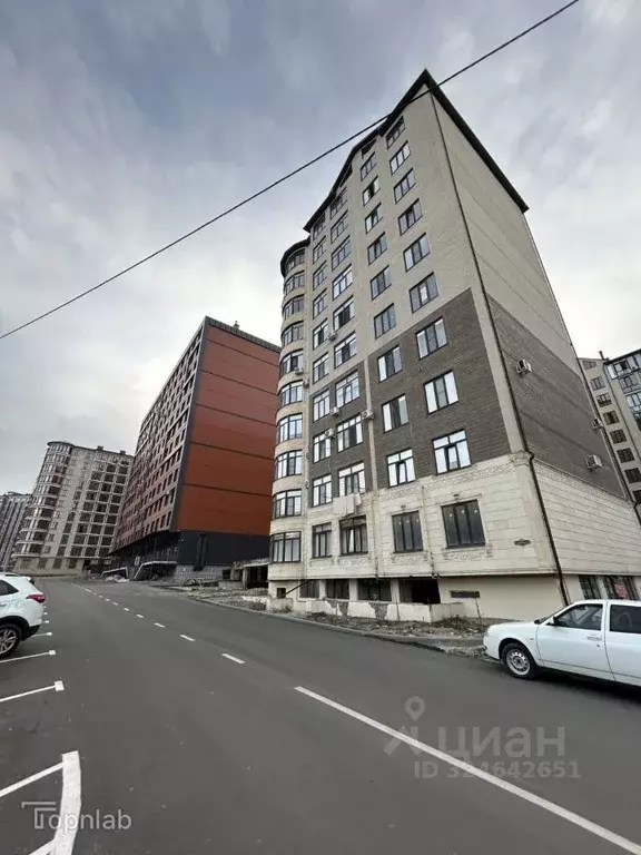 Торговая площадь в Кабардино-Балкария, Нальчик Мей мкр,  (290 м) - Фото 1