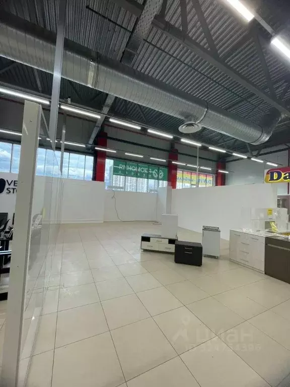 Торговая площадь в Санкт-Петербург Дунайский просп., 27к1 (1361 м) - Фото 2