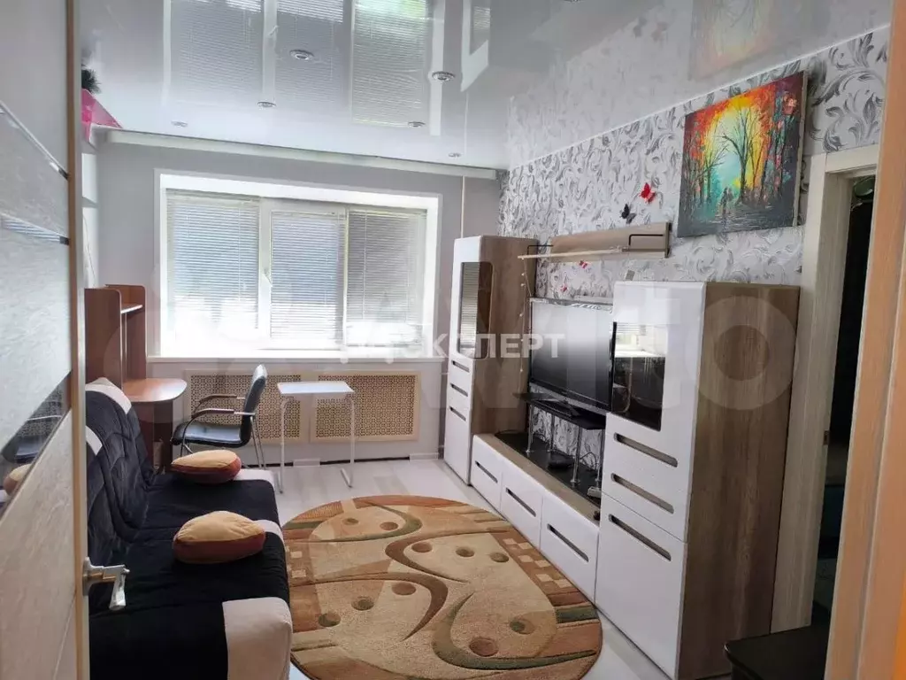 3-к. квартира, 60 м, 1/5 эт. - Фото 0