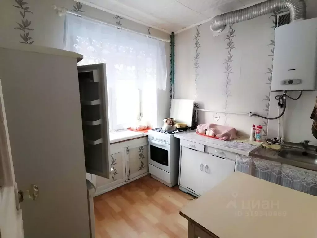 3-к кв. Удмуртия, Ижевск 3-я Подлесная ул., 35 (41.5 м) - Фото 1