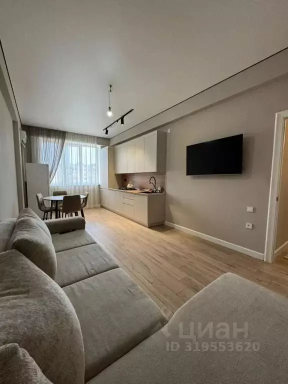 2-к кв. Дагестан, Каспийск просп. М. Омарова, 7 (78.0 м) - Фото 0