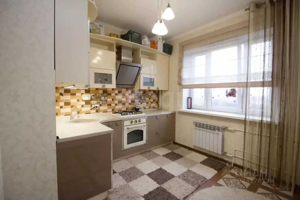 2-к кв. Калужская область, Калуга ул. Георгия Димитрова, 8 (62.2 м) - Фото 1