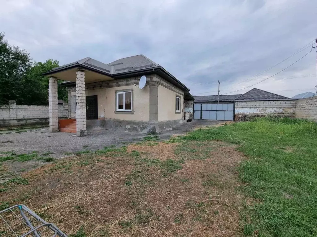 Дом в Кабардино-Балкария, Чегемский район, с. Шалушка ул. Имени А.Г. ... - Фото 2