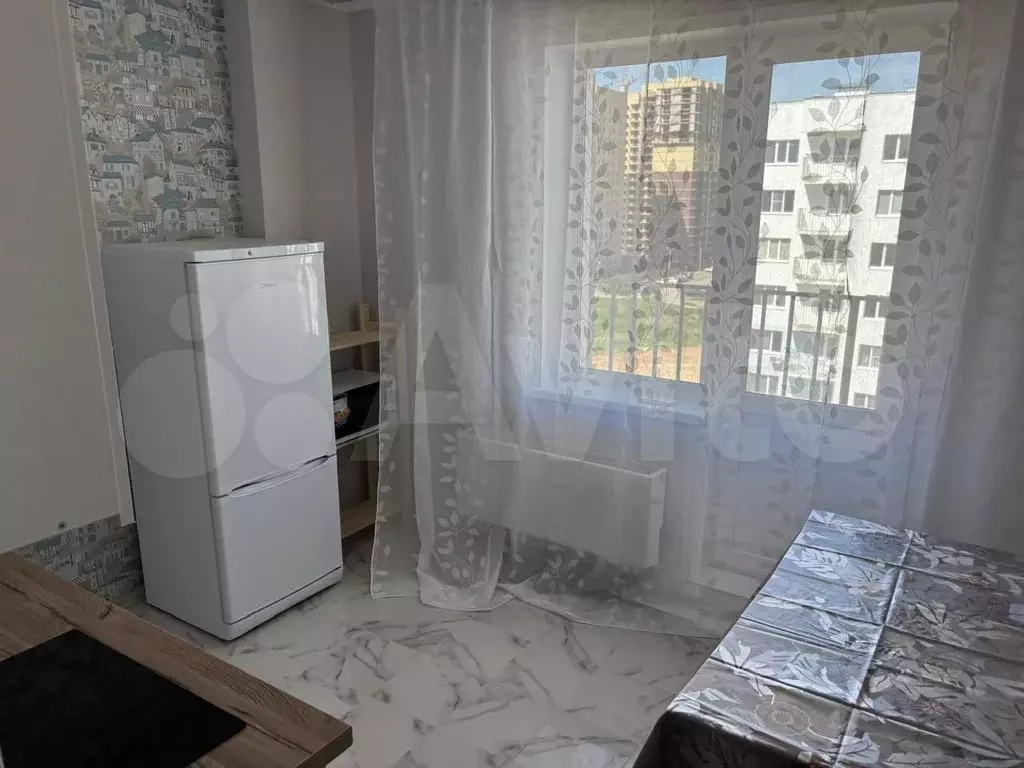 1-к. квартира, 40 м, 9/10 эт. - Фото 1