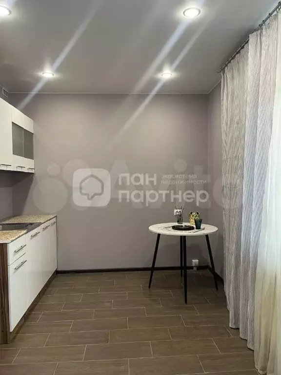 1-к. квартира, 43,7 м, 1/17 эт. - Фото 1