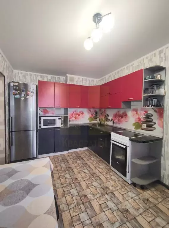 1-к кв. Омская область, Омск бул. М.М. Кузьмина, 23 (36.9 м) - Фото 1