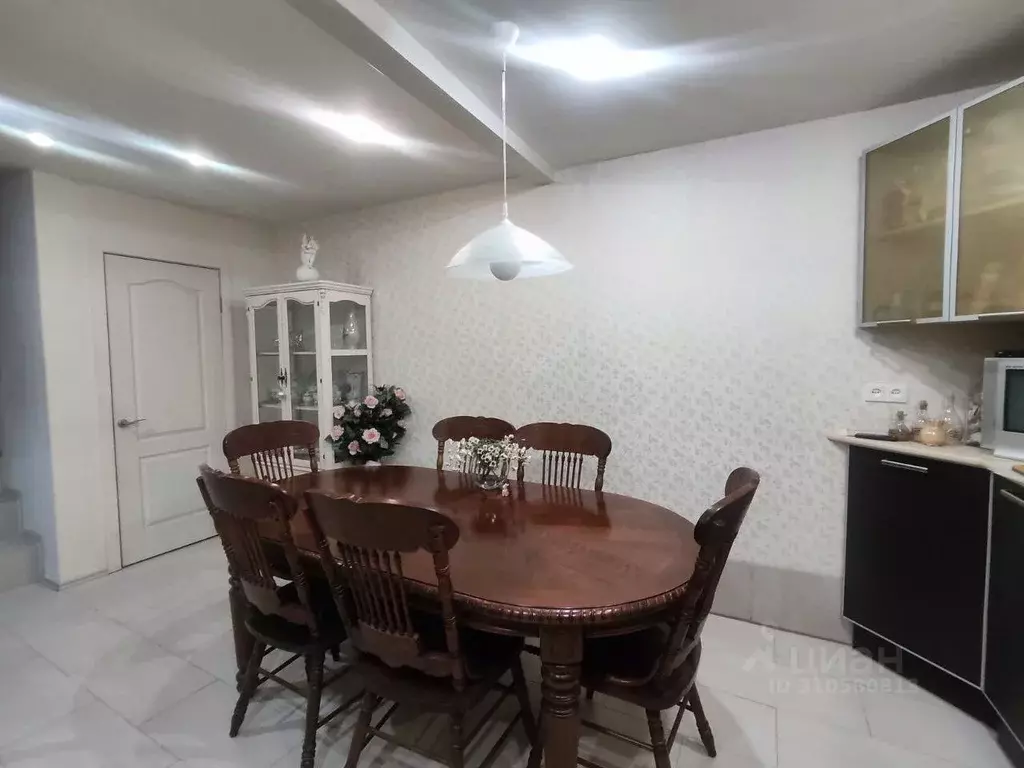 Дом в Волгоградская область, Волгоград Серпуховская ул. (153 м) - Фото 1