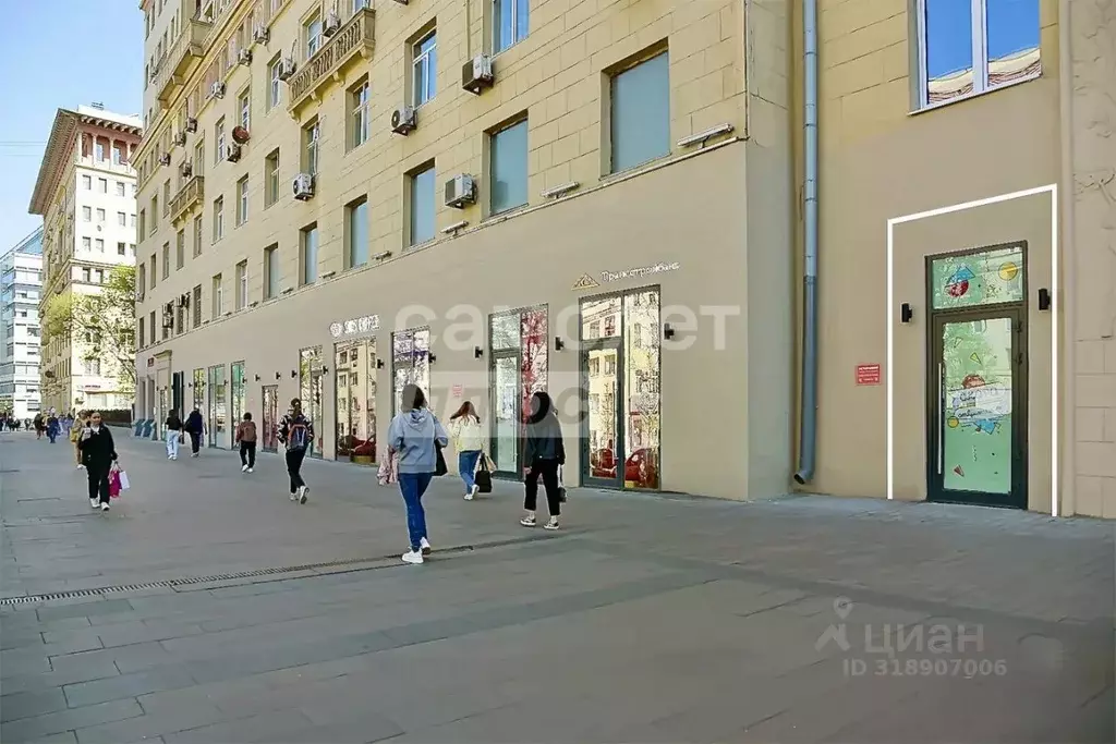 Торговая площадь в Москва ул. Земляной Вал, 25 (50 м) - Фото 0