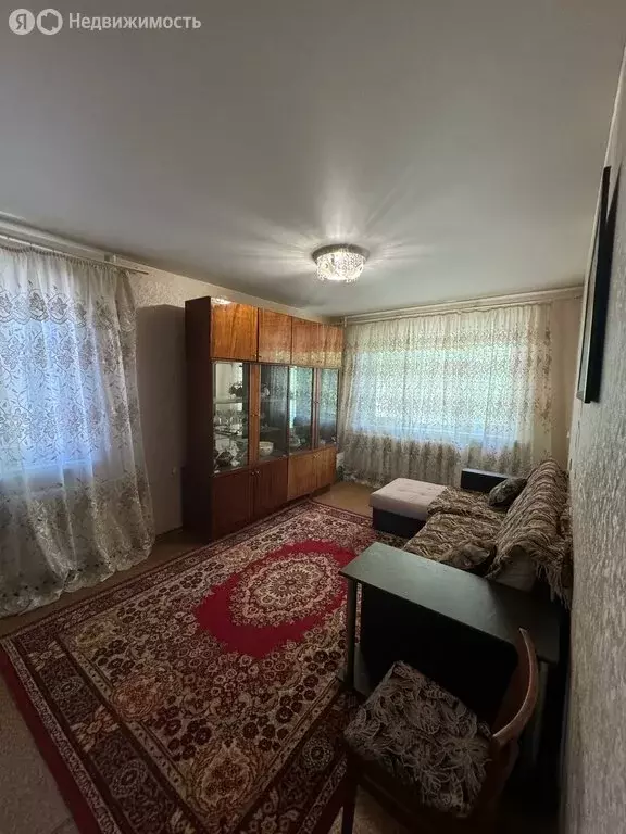 3-комнатная квартира: Энгельс, улица Максима Горького, 45 (56.5 м) - Фото 1