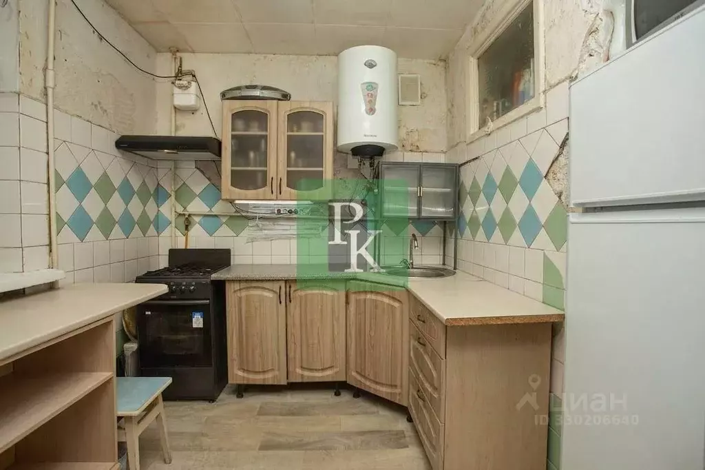 2-к кв. Севастополь ул. Маршала Крылова, 13 (42.6 м) - Фото 2