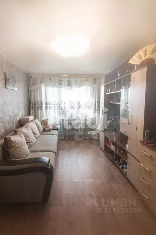 2-к кв. Бурятия, Улан-Удэ ул. Гагарина, 73А (47.2 м) - Фото 0
