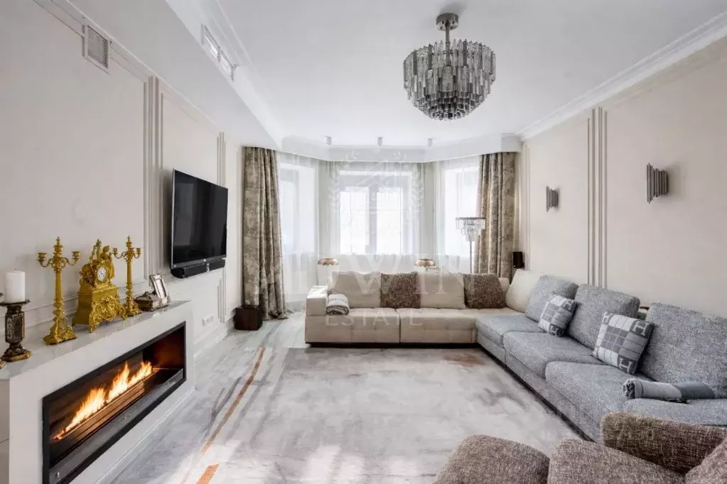 Дом в Москва д. Милюково, ул. Лесная, 5 (589 м) - Фото 1