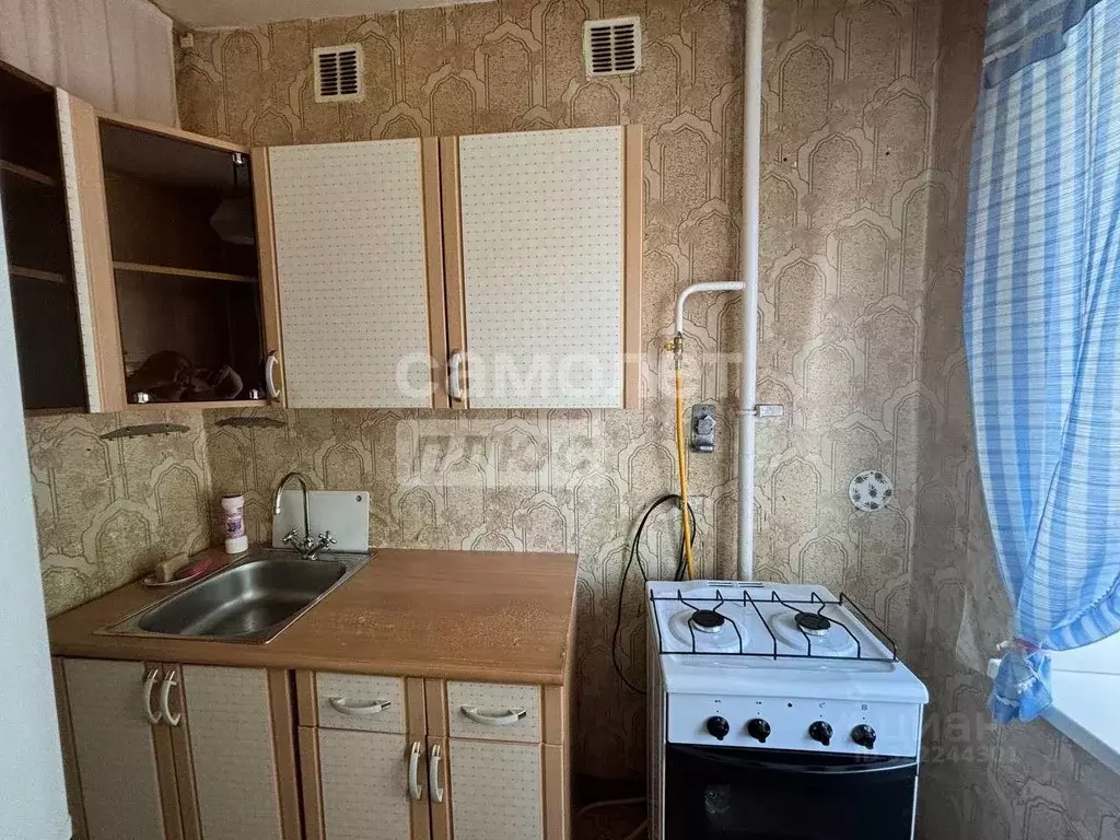 2-к кв. Челябинская область, Златоуст 3-й микрорайон проспекта имени ... - Фото 1