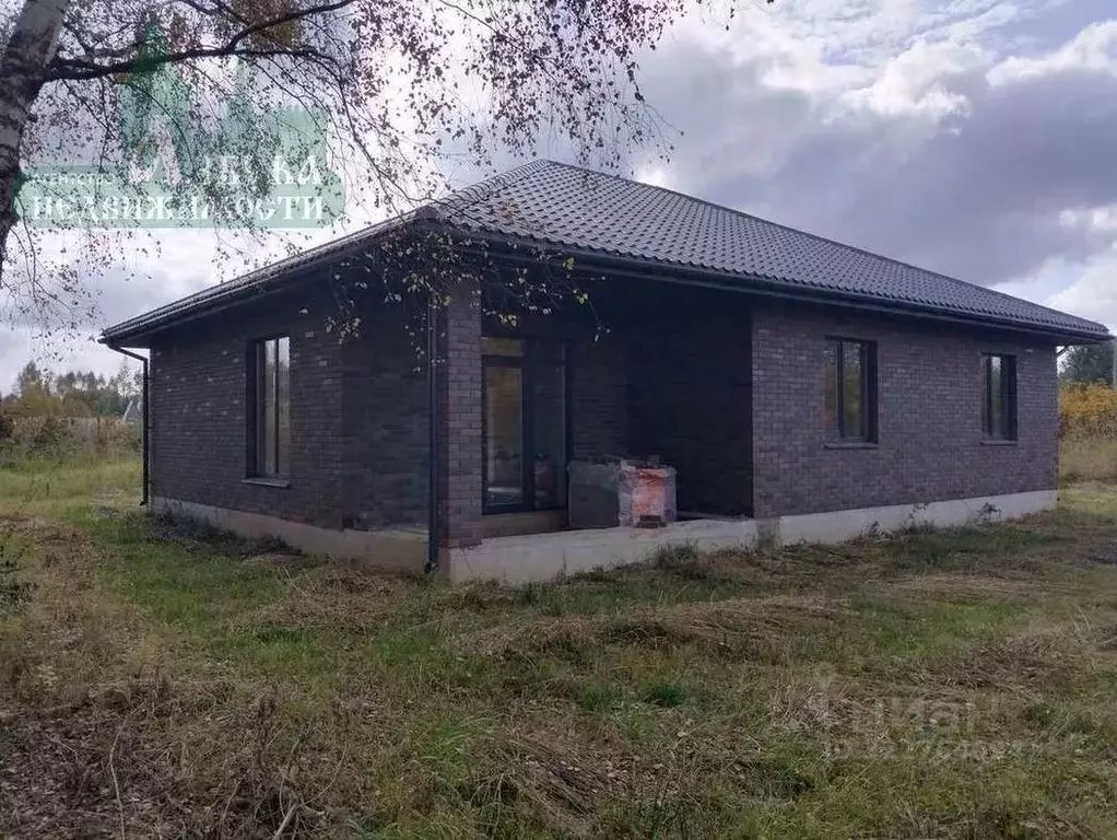 Дом в Смоленская область, Смоленский муниципальный округ, д. Деменщина ... - Фото 0