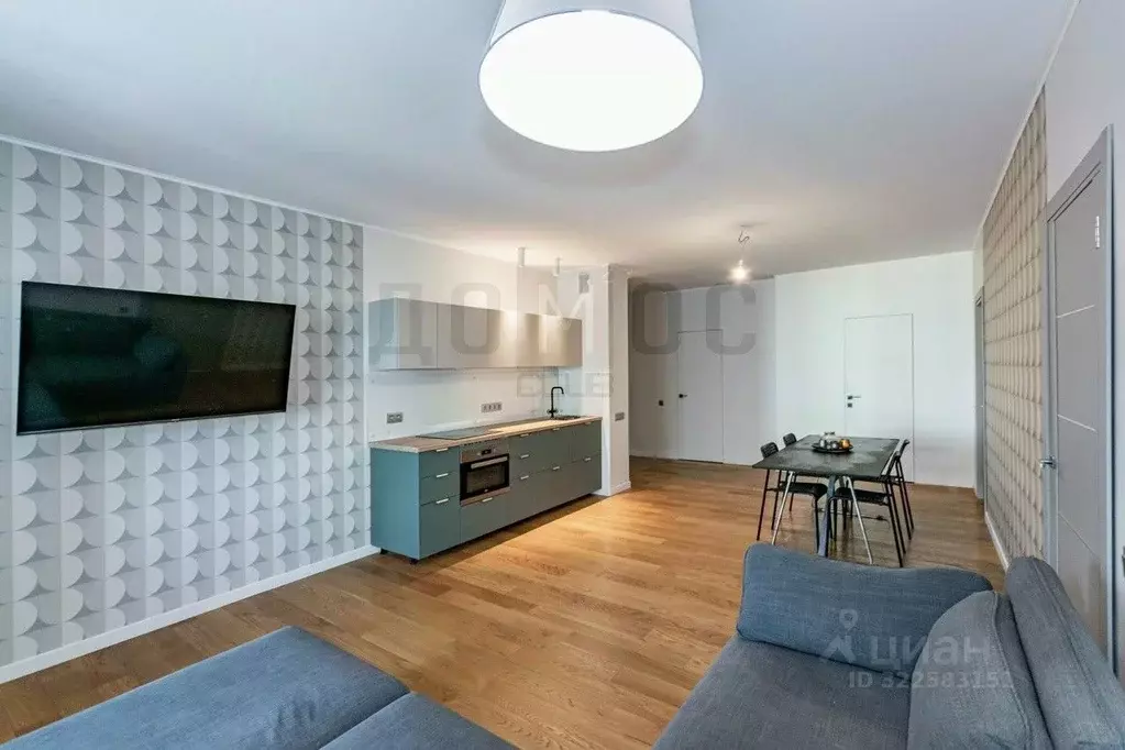 2-к кв. Свердловская область, Екатеринбург просп. Ленина, 99А (78.0 м) - Фото 1