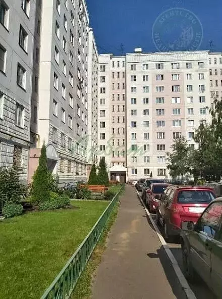 3-к. квартира, 71 м, 2/10 эт. - Фото 0