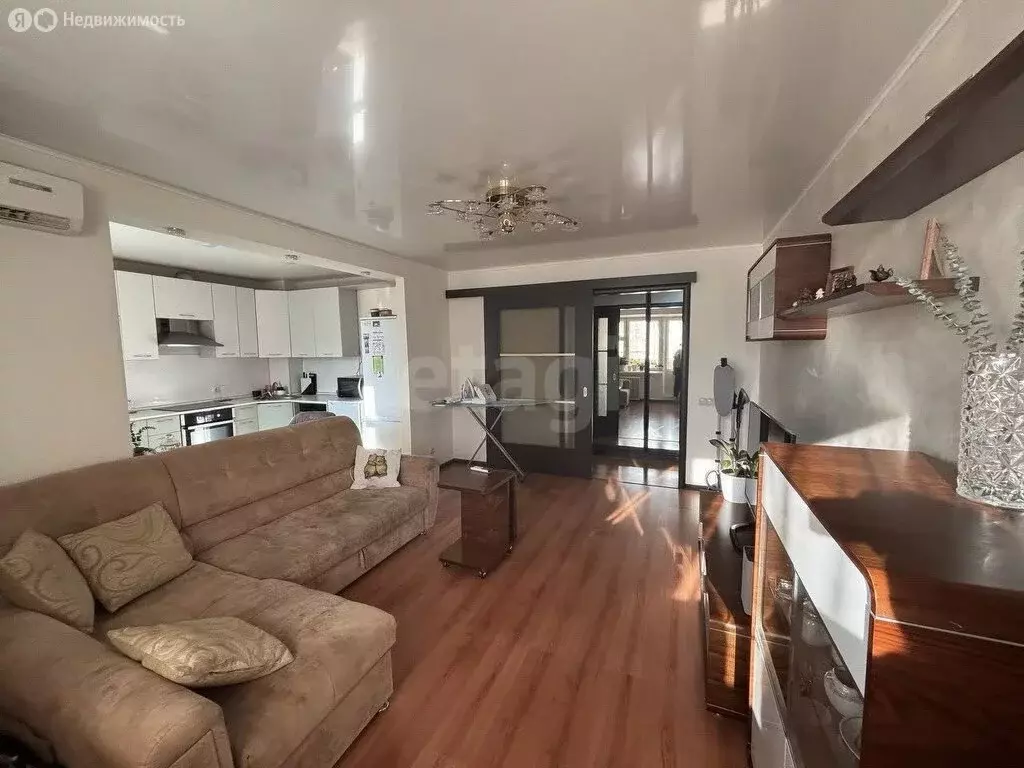 3-комнатная квартира: Тюмень, Пролетарская улица, 116 (60.3 м) - Фото 1