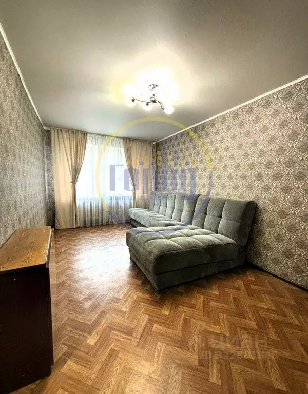 2-к кв. Челябинская область, Копейск просп. Победы, 21 (41.7 м) - Фото 1