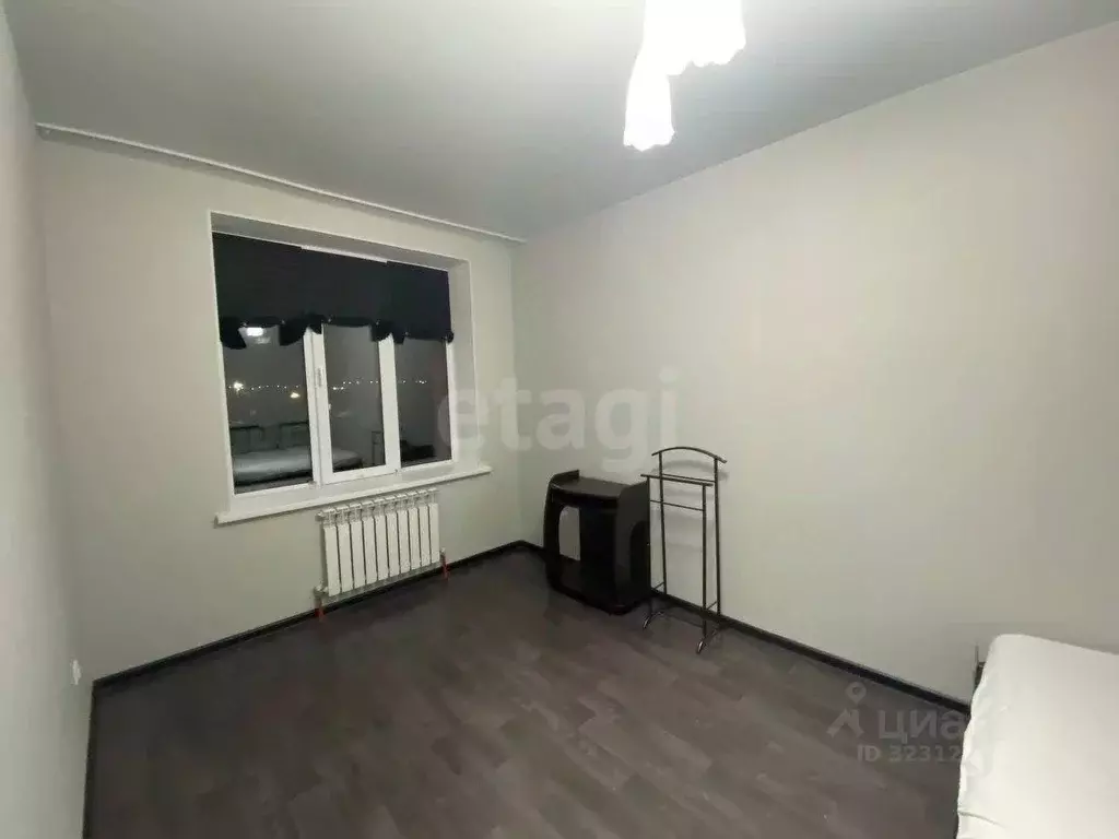 1-к кв. Ямало-Ненецкий АО, Салехард ул. Чкалова, 24к2 (32.6 м) - Фото 1